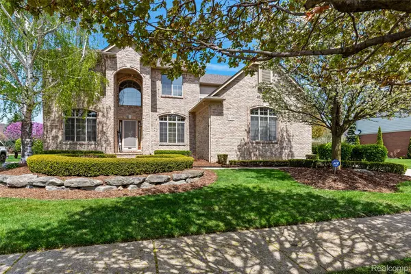 14109 Berryknoll Drive, Utica, MI 48315