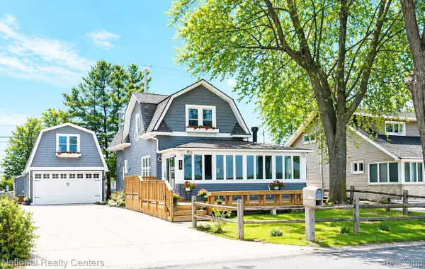 2287 Round Lake Highway, ManitouBeach, MI 49253