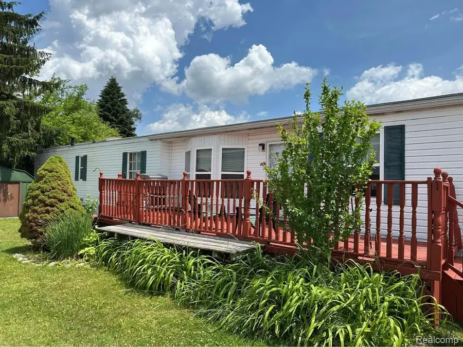 831 N Pontiac Trail #73, Walled Lake, MI 48390 - #2
