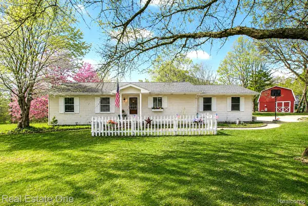 12909 Haven Drive, SouthLyon, MI 48178