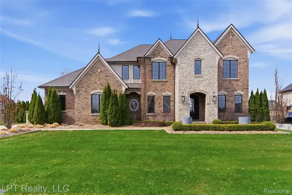 1106 Sheffield Park Lane, Oakland, MI 48363