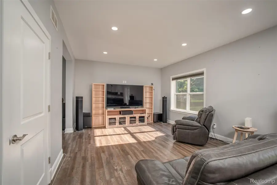 11913 Tuttle Hill Road, Willis, MI 48191 - #3