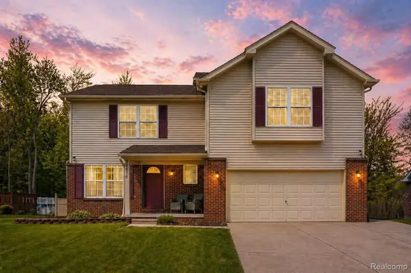29516 Hunter Street, Trenton, MI 48183
