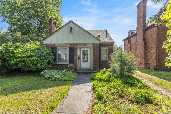 9616 Auburndale Street, Livonia, MI 48150