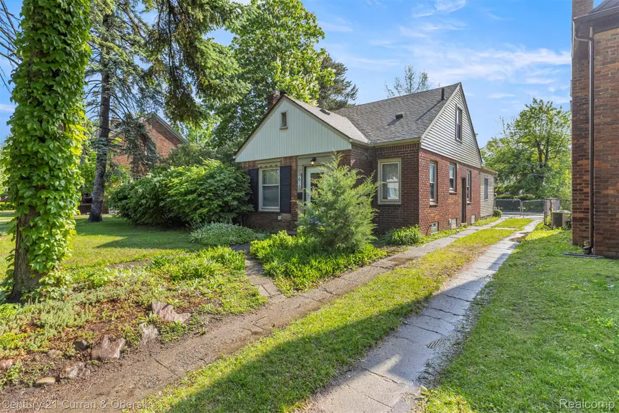 9616 Auburndale Street, Livonia, MI 48150 - #3