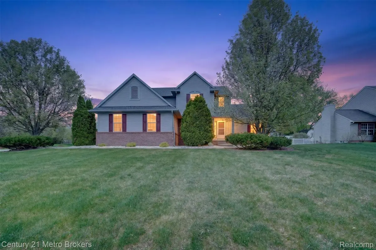5265 Genesee Oaks Court, Grand Blanc, MI 48439 - #1