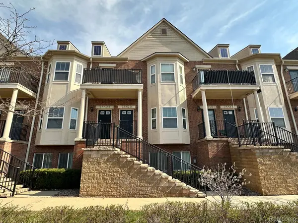 25520 Portico Lane, Novi, MI 48375