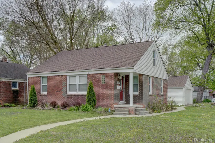 16661 Five Points Street, Redford, MI 48240 - #2