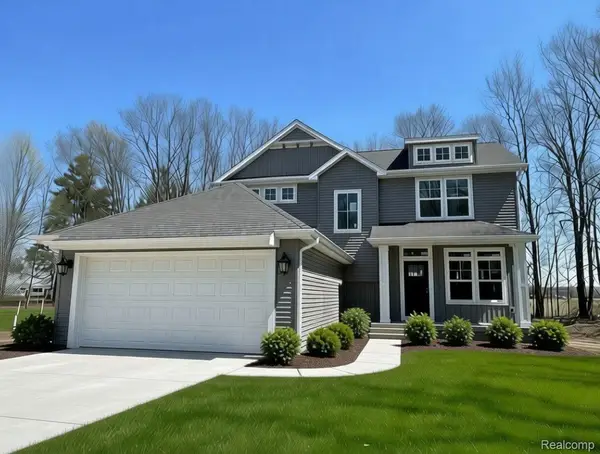 570 W Wildwood Drive, Owosso, MI 48867