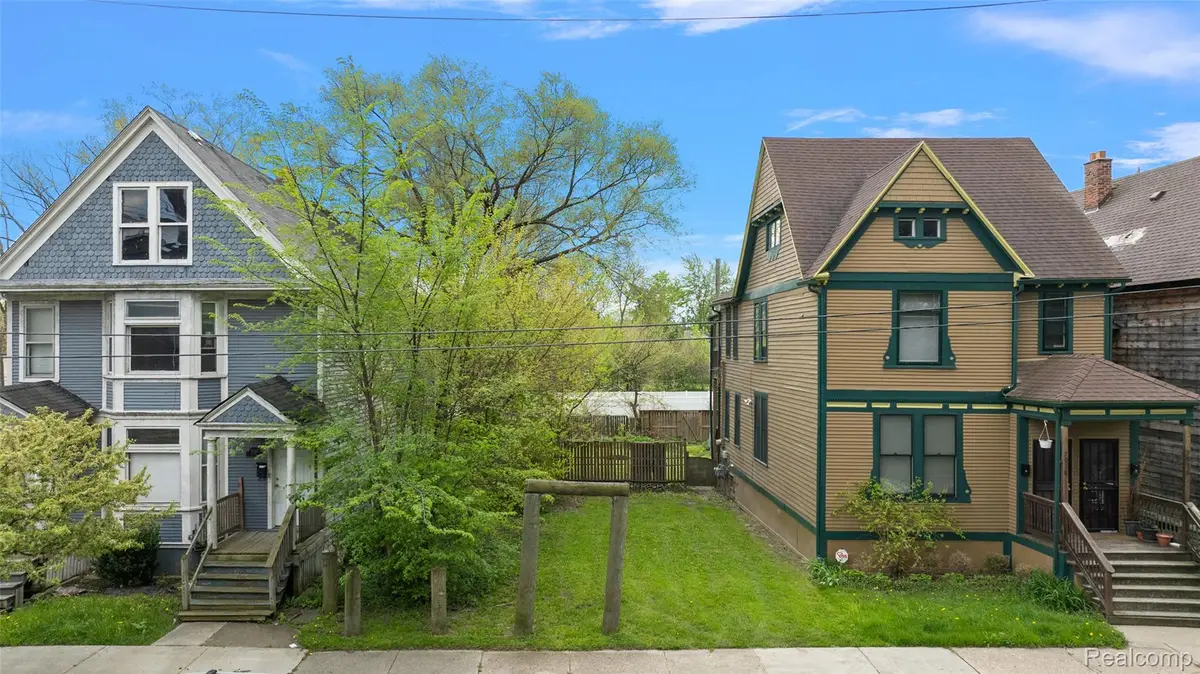 7922 Saint Paul Street, Detroit, MI 48214 - #1
