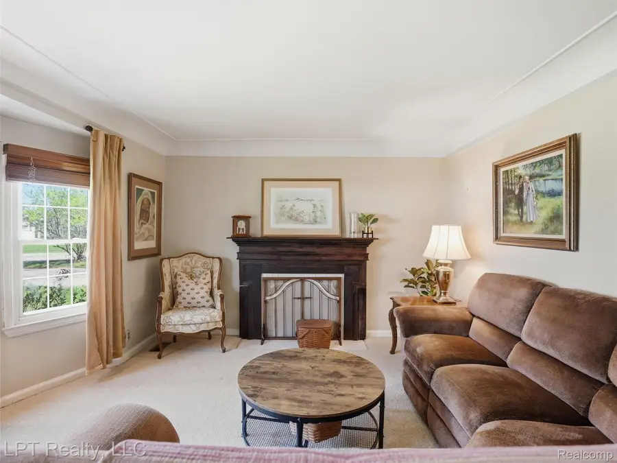 128 Becker Drive, Brighton, MI 48116 - #2