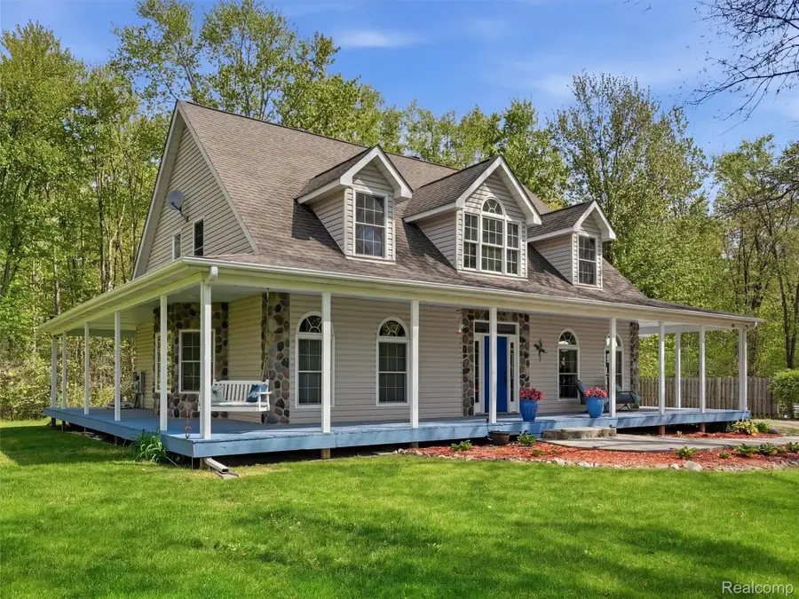 5790 Roberts Road, Cottrellville, MI 48039 - #2