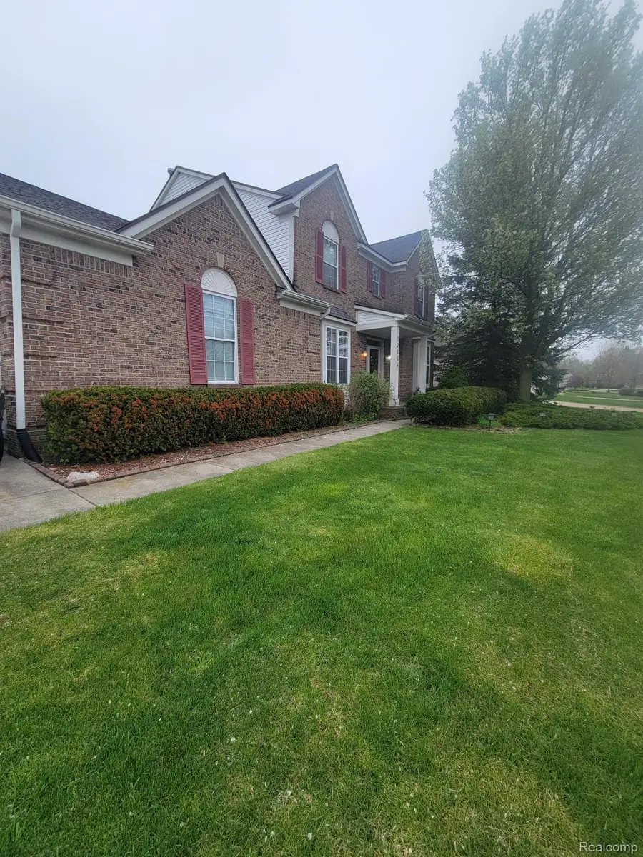 10224 Wellington Drive, Clarkston, MI 48348 - #2