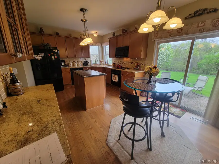 10224 Wellington Drive, Clarkston, MI 48348 - #3