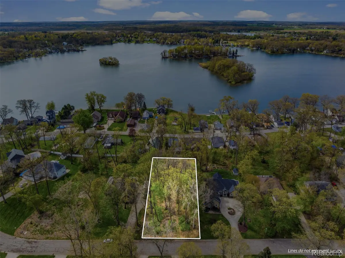 7531 Kovacs Drive, Linden, MI 48451 - #1