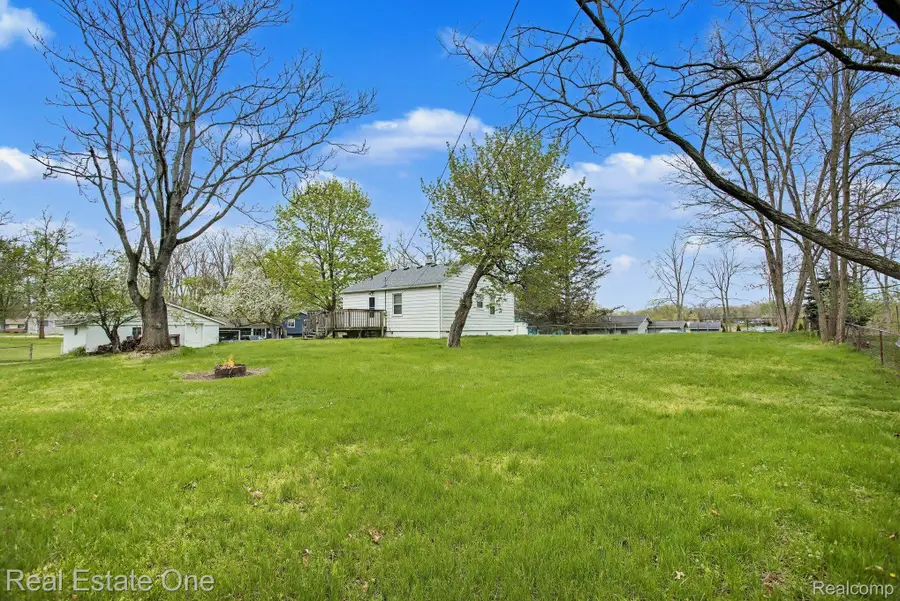 206 Steadfield Street, Commerce Township, MI 48382 - #3