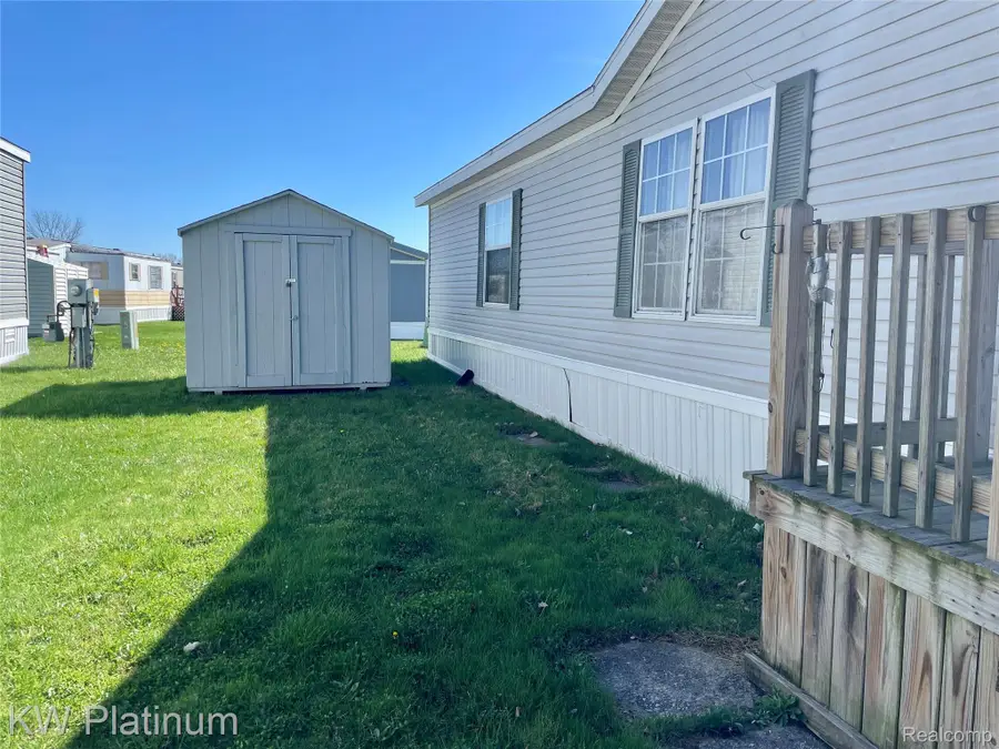 9691 Stoneypointe Drive, Ira, MI 48023 - #2