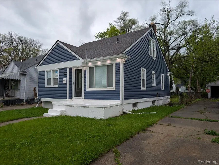 8459 Pierson Street, Detroit, MI 48228 - #2