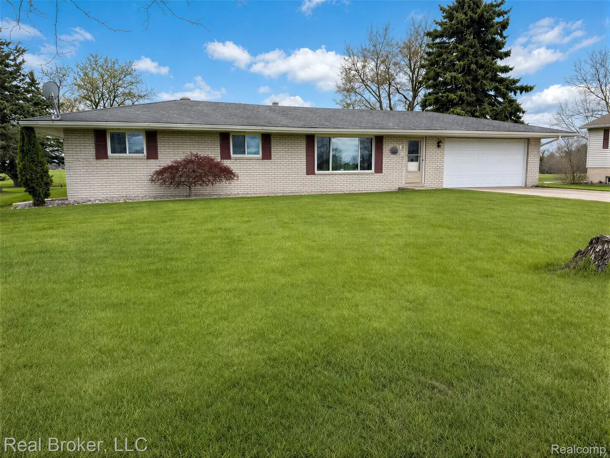 3412 S Reese Road, Frankenmuth, MI 48734 - #1