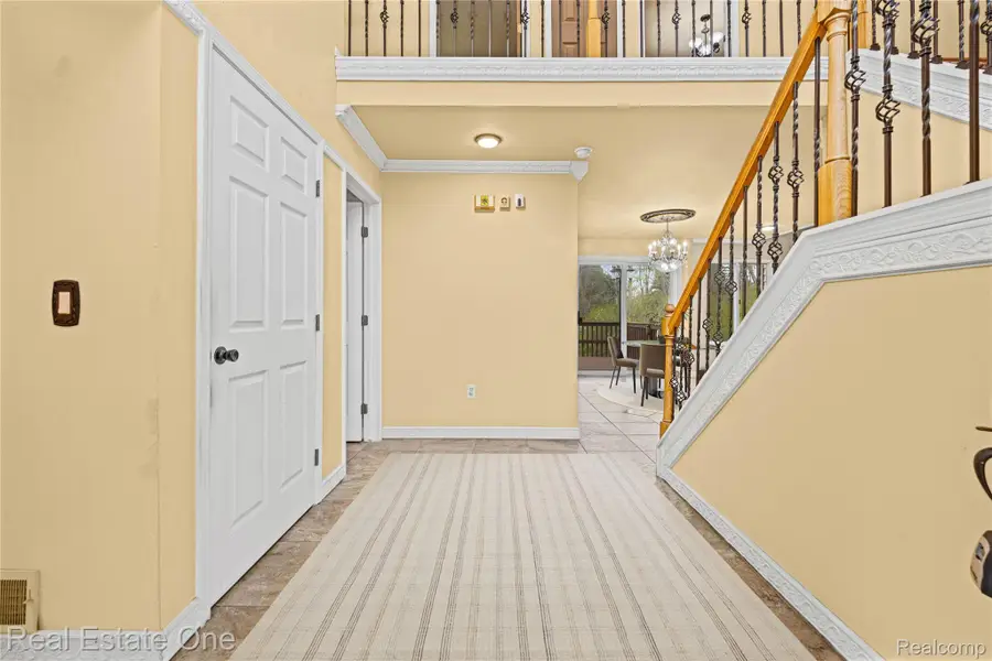 7295 W Maple Road, West Bloomfield, MI 48322 - #3