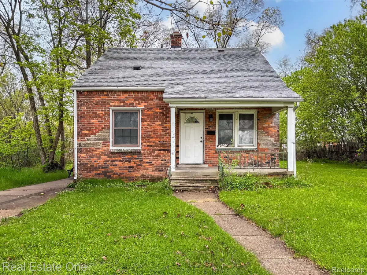 6901 Mansfield Street, Detroit, MI 48228 - #1