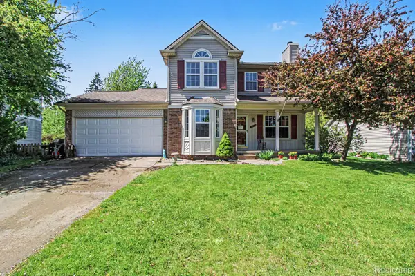 7843 Briarbrook Drive, Ypsilanti, MI 48197