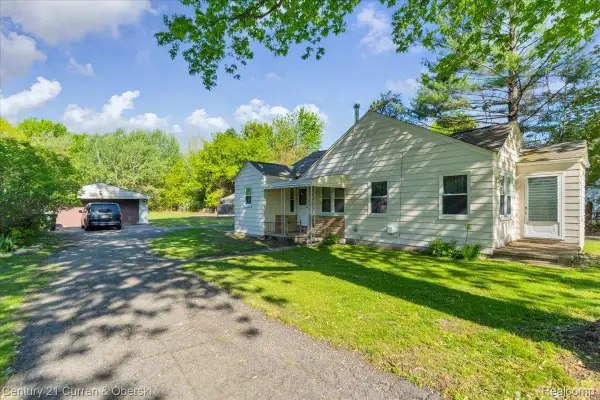 13970 Lange Street, Taylor, MI 48180