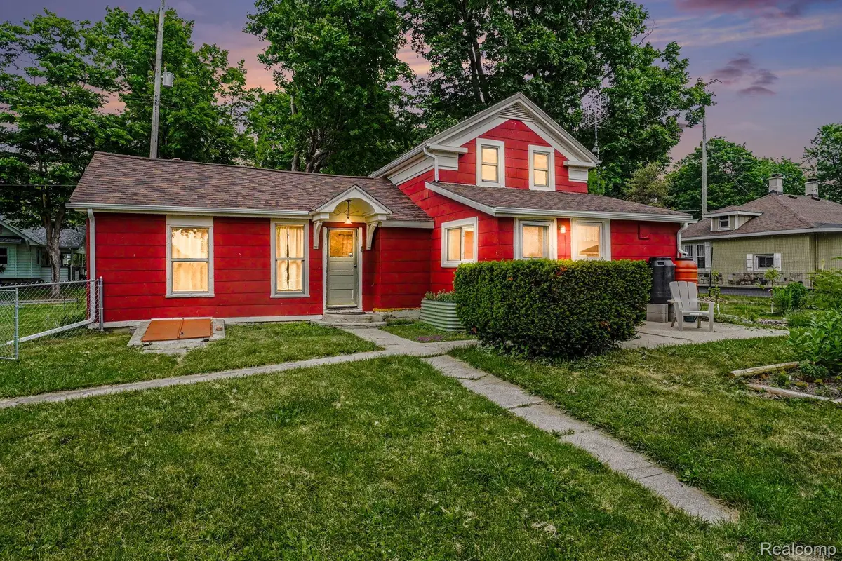 302 Hadley Street, Holly, MI 48442 - #1