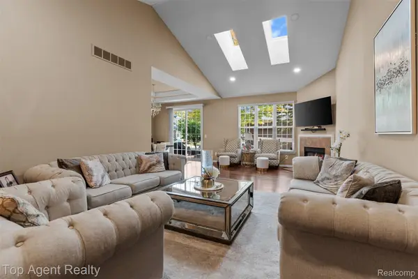 44258 Constellation Drive, SterlingHeights, MI 48314