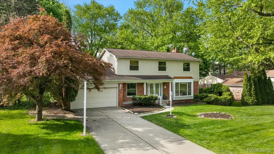 536 Rolling Rock Road S, Bloomfield, MI 48304 - #3