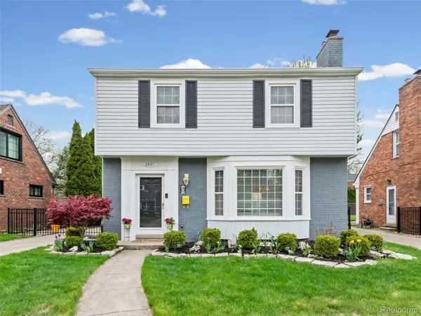 2621 Woodland Avenue, RoyalOak, MI 48073