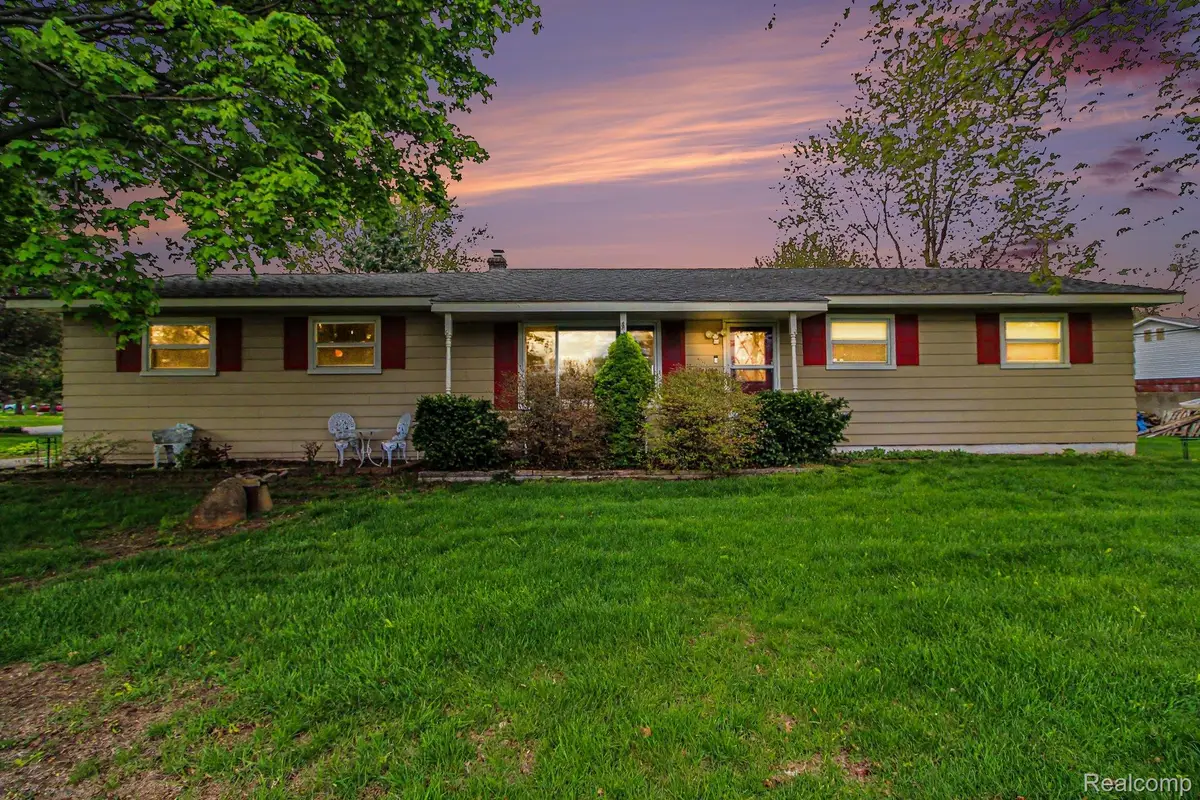 193 Mccatty Drive, White Lake, MI 48386 - #1