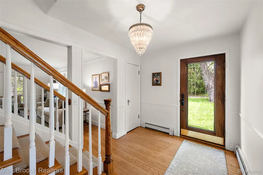 3900 S Ellamae Road, Oakland, MI 48363 - #3