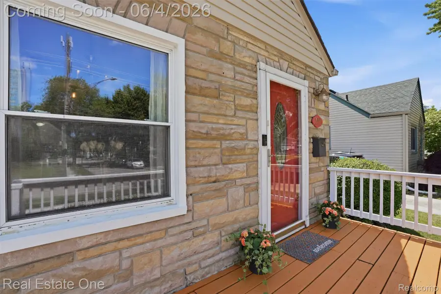 295 Madison Avenue, Clawson, MI 48017 - #3