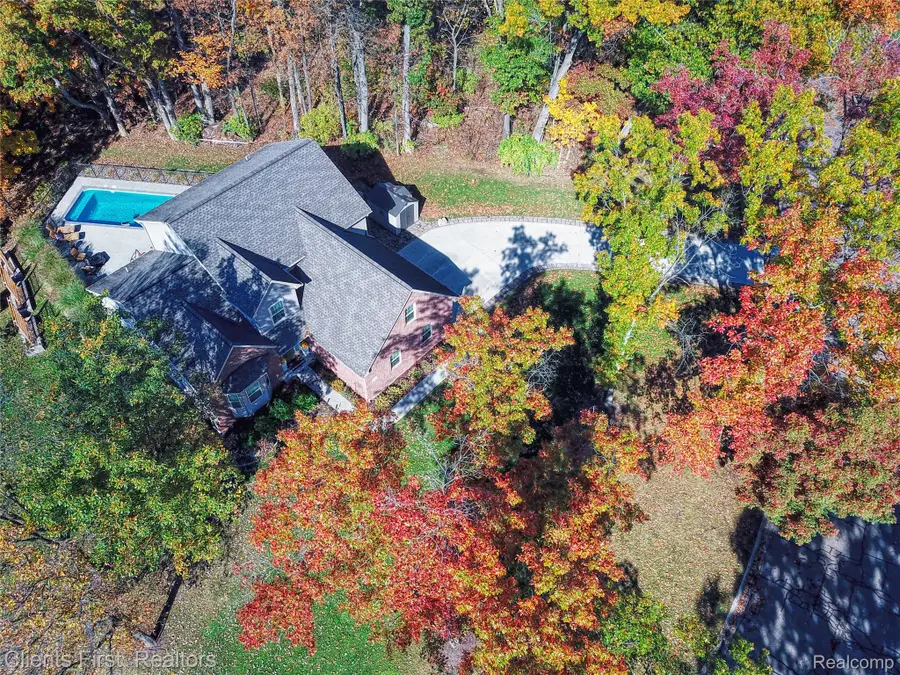 1291 Courtney Court, Hartland, MI 48353 - #3
