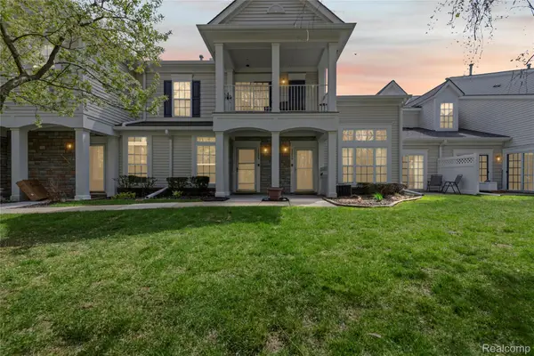 25899 Maritime Circle N, HarrisonTownship, MI 48045