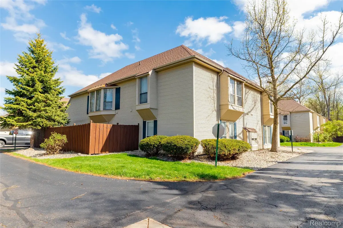 8127 Colony Drive #23, Grosse Ile, MI 48138 - #1