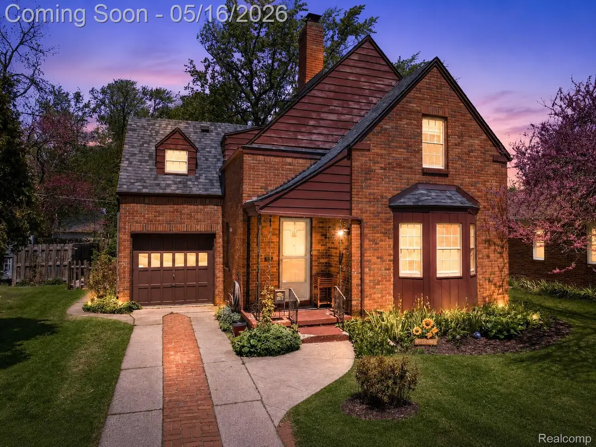 1817 Montclair Avenue, Flint, MI 48503 - #1