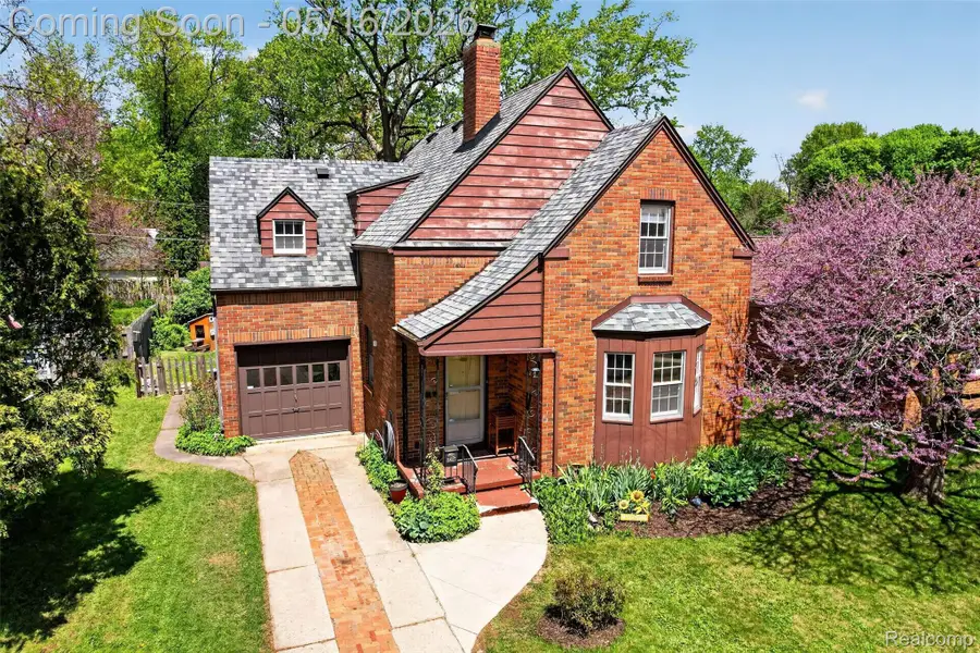 1817 Montclair Avenue, Flint, MI 48503 - #3