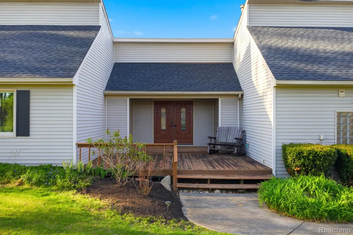 2411 Wixom Trail, Milford, MI 48381 - #1