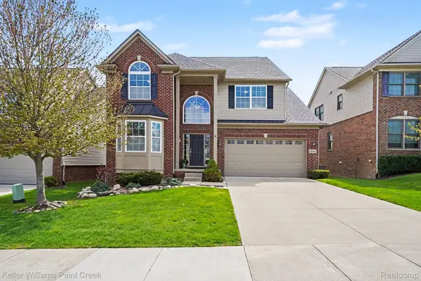 4846 E Stonegate Circle, LakeOrion, MI 48359