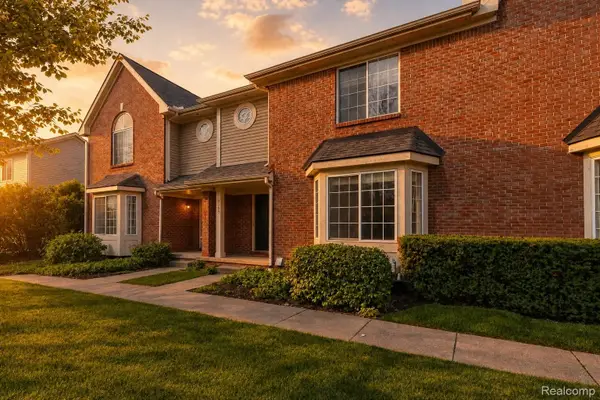 1513 Anne Drive, RoyalOak, MI 48067