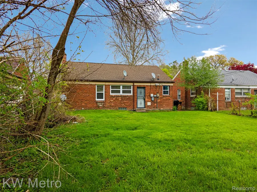 22591 N Kane Street, Detroit, MI 48223 - #2