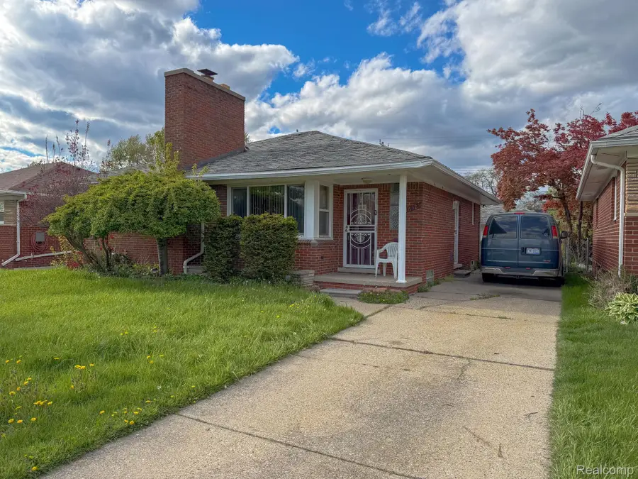 16525 Ego Avenue, Eastpointe, MI 48021 - #3