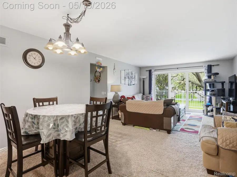 42231 Toddmark Lane, Clinton Township, MI 48038 - #2