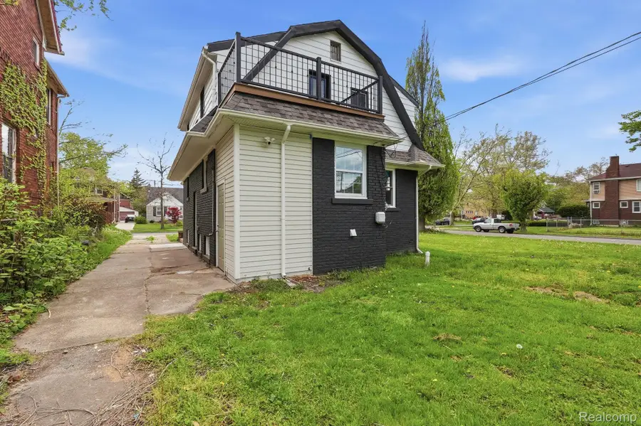 388 Lakewood Street, Detroit, MI 48215 - #3