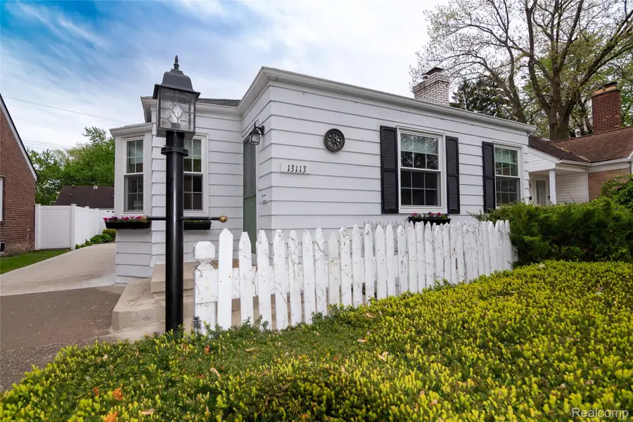 13113 Chestnut Street, Southgate, MI 48195 - #2
