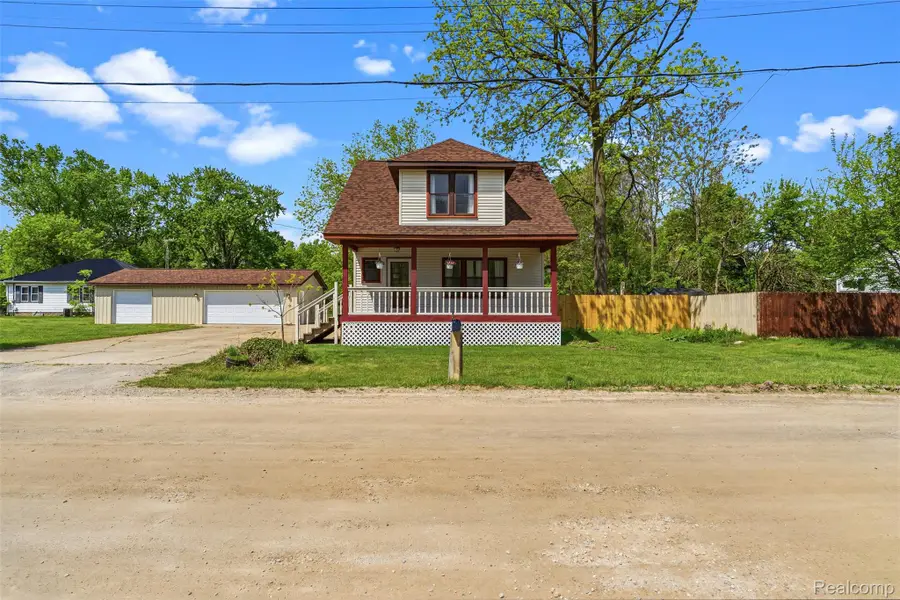 7489 Brock Way Street E, Forest Hills, MI 48458 - #2
