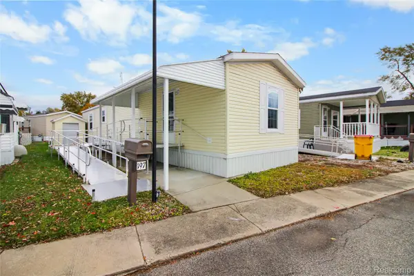 197 Jay Street, DearbornHeights, MI 48127