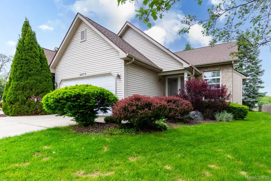 6075 Davison Road, Burton, MI 48509 - #2